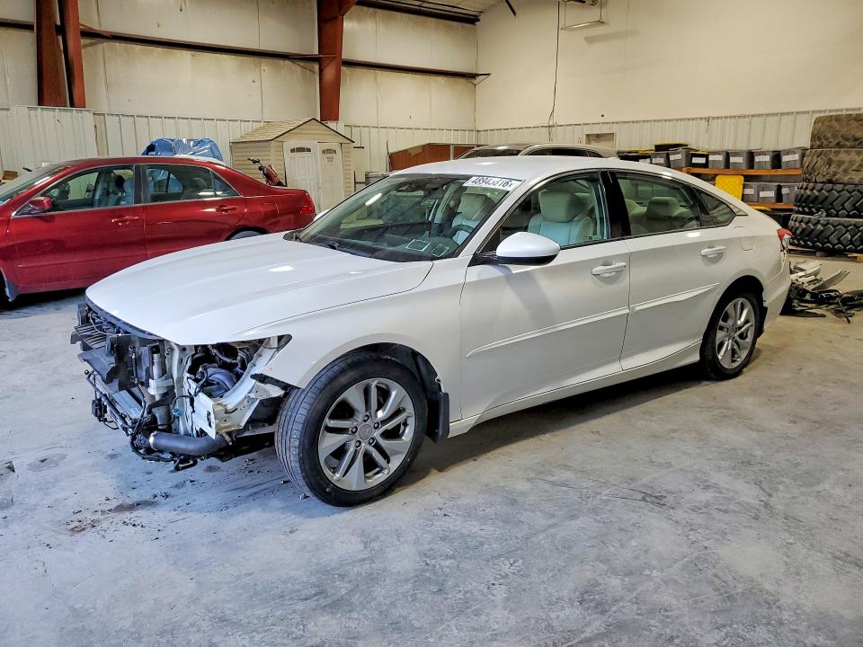 Auction sale of the 2019 Honda Accord, vin: 1HGCV1F1XKA092589, lot number: 48943816