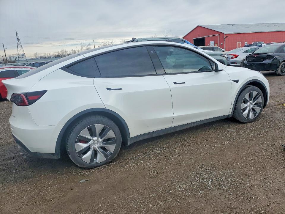 2022 Tesla Model Y მანქანა იყიდება აუქციონზე, vin: 7SAYGAEE4NF532940, აუქციონის ნომერი: 49411696