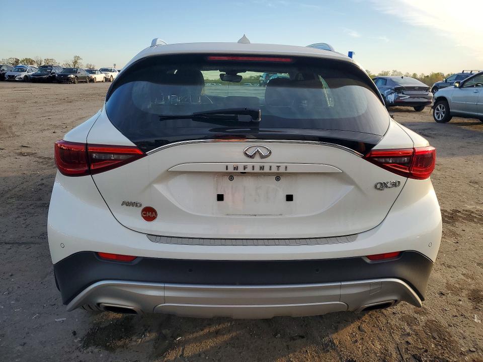 48973326 :رقم المزاد ، SJKCH5CR0KA010826 vin ، 2019 Infiniti Qx30 مزاد بيع