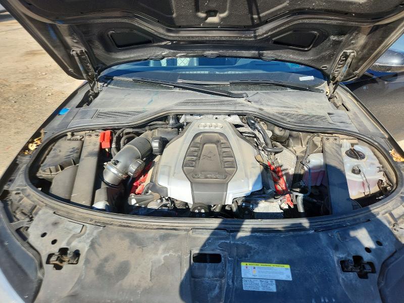 50709556 :رقم المزاد ، WAU3GAFD6FN023235 vin ، 2015 Audi A8 مزاد بيع