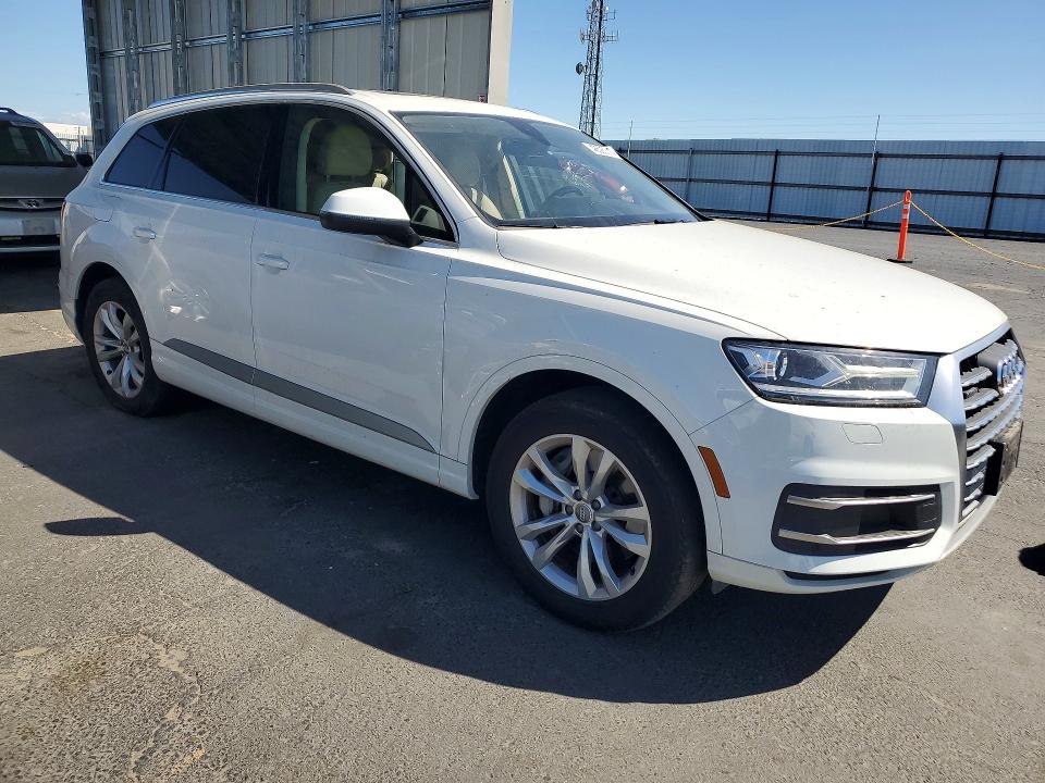 Aukcja sprzedaży 2018 Audi Q7, vin: WA1LHAF79JD039531, numer aukcji: 48525316