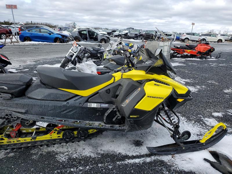 46846246 :رقم المزاد ، 2BPSMBNB5NV000227 vin ، 2022 Skid Renegade Adrenaline مزاد بيع