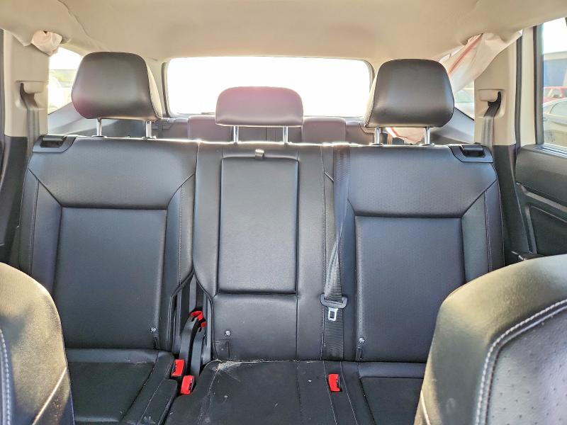 79911805 :رقم المزاد ، 1V2ER2CA2JC545725 vin ، 2018 Volkswagen Atlas مزاد بيع