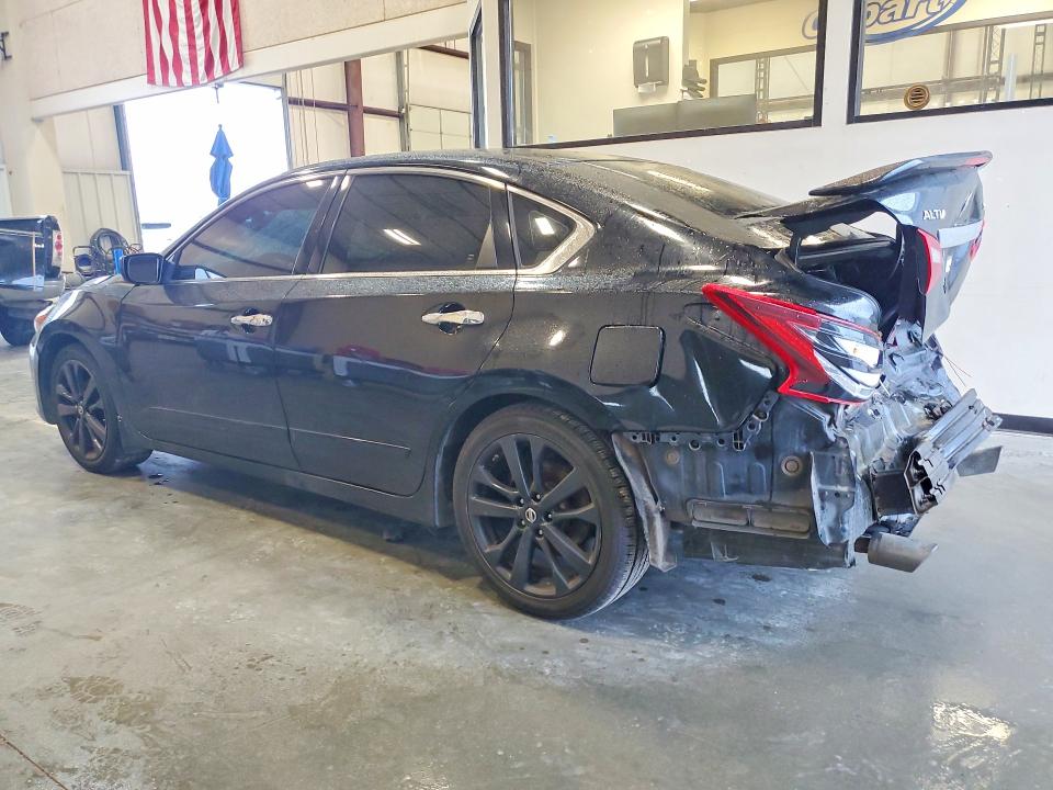 Продаж на аукціоні авто 2017 Nissan Altima, vin: 1N4AL3AP6HC222793, номер лоту: 51018156