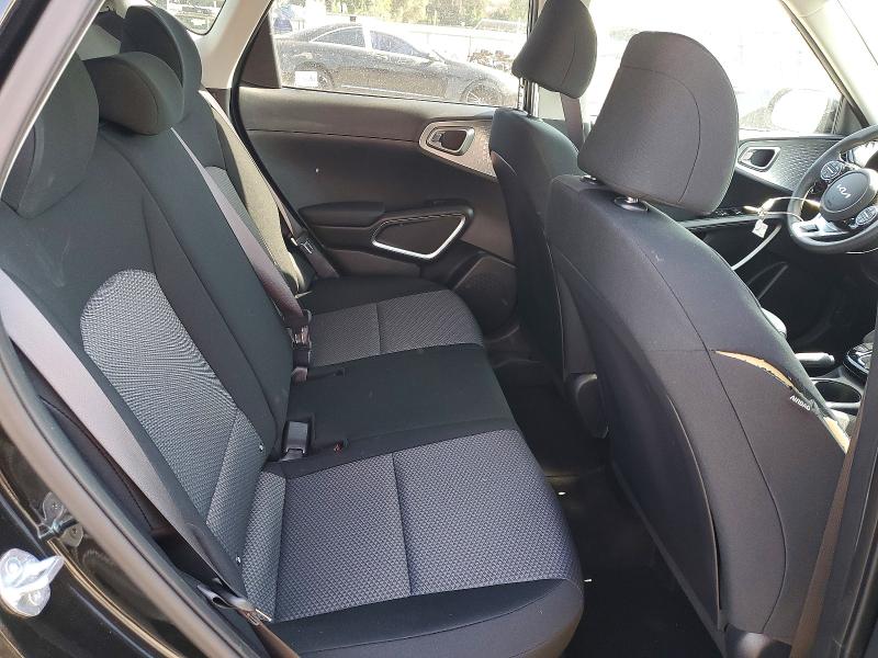50950546 :رقم المزاد ، KNDJ23AU3P7884650 vin ، 2023 Kia Soul مزاد بيع