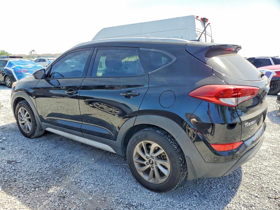 51838386 :رقم المزاد ، KM8J33A44HU466996 vin ، 2017 Hyundai Tucson مزاد بيع