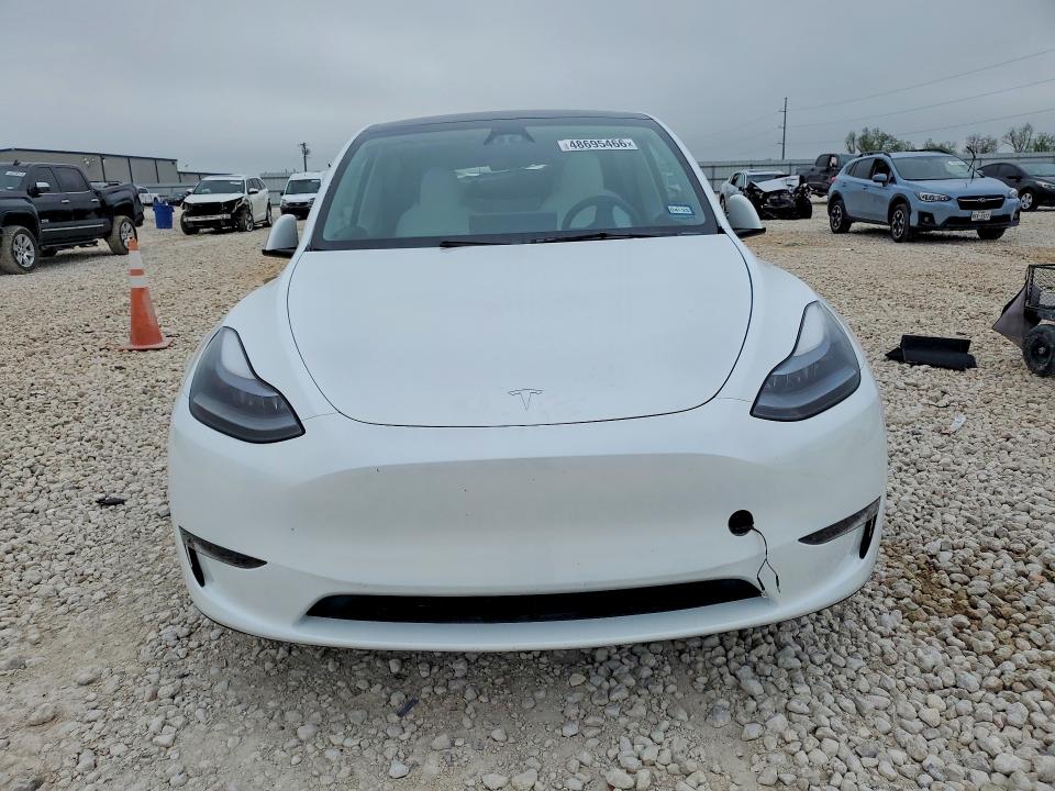 2024 Tesla Model Y მანქანა იყიდება აუქციონზე, vin: 7SAYGDEF1RA275099, აუქციონის ნომერი: 48695466
