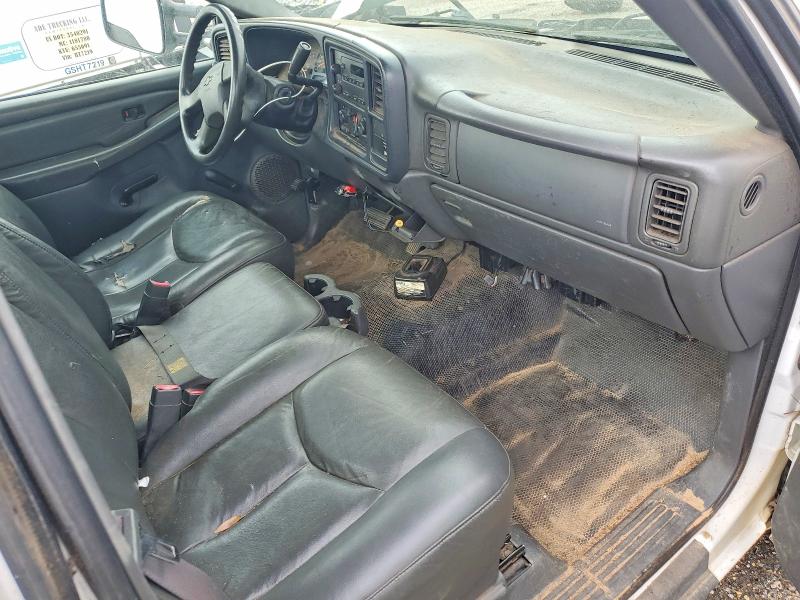 Auction sale of the 2005 Chevrolet Silverado, vin: 1GBHC24U05E188794, lot number: 68087556