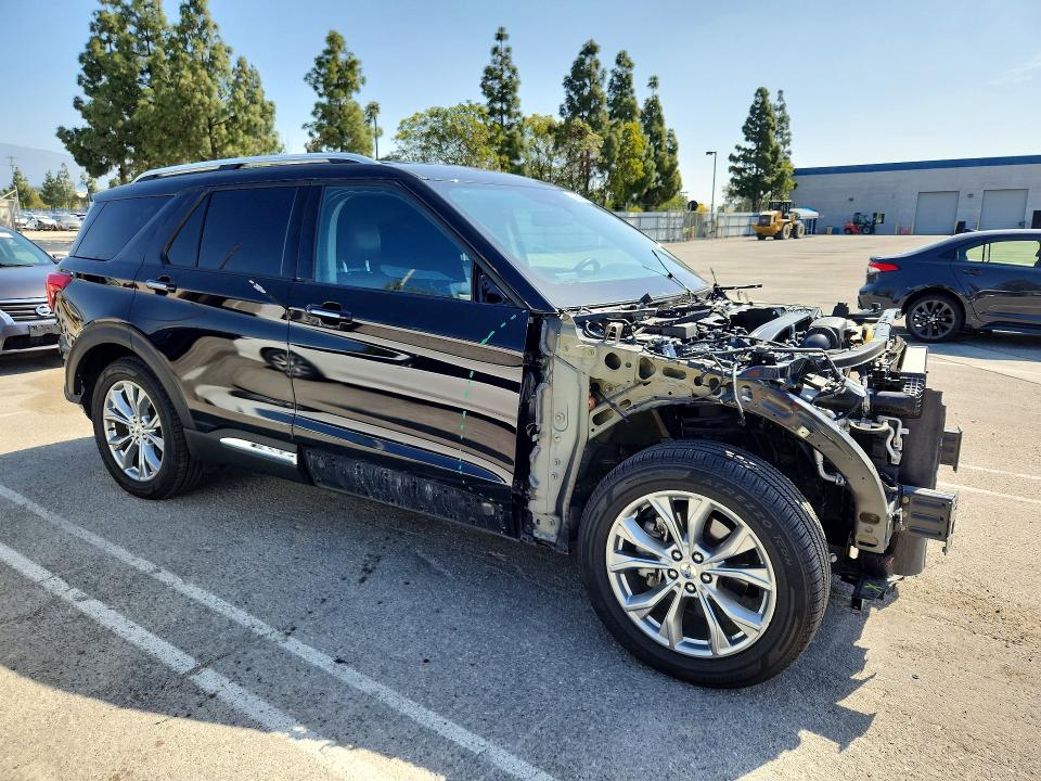 Продажа на аукционе авто 2024 Ford Explorer, vin: 1FMSK7FH5RGA04683, номер лота: 51608196