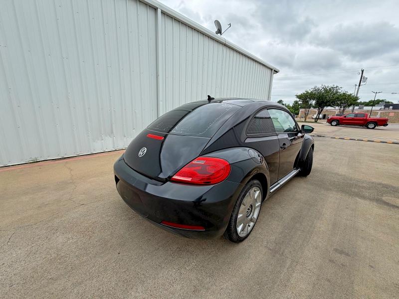 51382586 :رقم المزاد ، 3VWJP7AT1DM678631 vin ، 2013 Volkswagen Beetle مزاد بيع