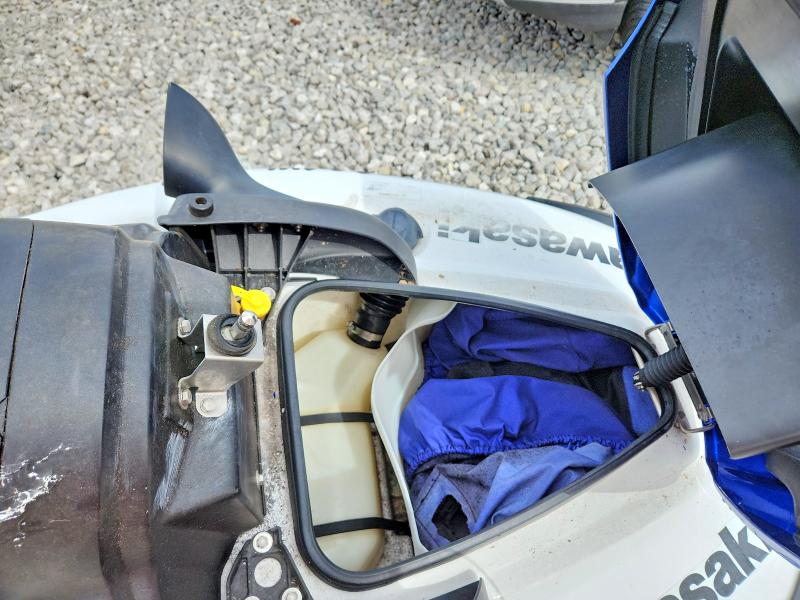 2006 Kawa Jet Ski მანქანა იყიდება აუქციონზე, vin: KAW33704E606, აუქციონის ნომერი: 50074606