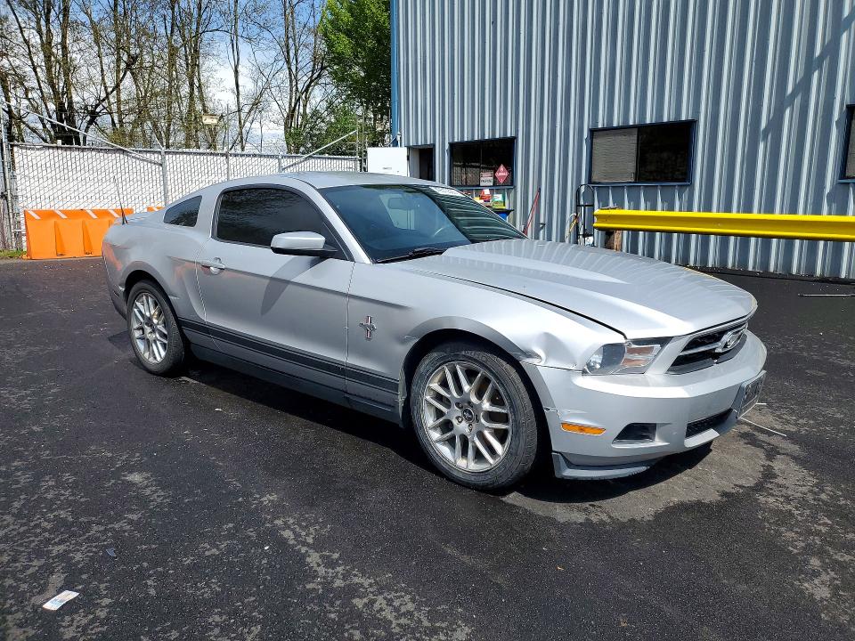 49510586 :رقم المزاد ، 1ZVBP8AM4C5245831 vin ، 2012 Ford Mustang مزاد بيع
