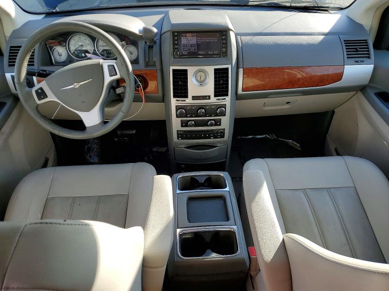2009 Chrysler Town & Country მანქანა იყიდება აუქციონზე, vin: 2A8HR54119R614348, აუქციონის ნომერი: 49291456