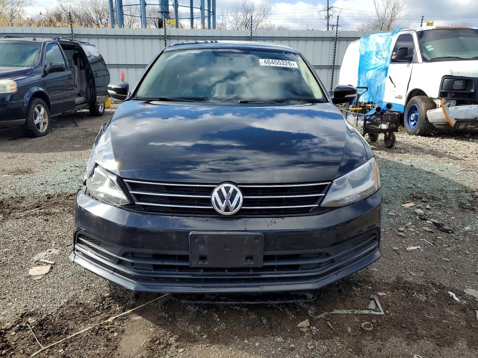 48455326 :رقم المزاد ، 3VWD07AJ8FM310594 vin ، 2015 Volkswagen Jetta مزاد بيع
