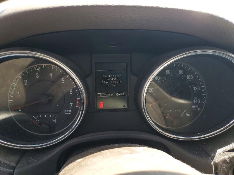 2011 Jeep Grand Cherokee მანქანა იყიდება აუქციონზე, vin: 1J4RR4GG5BC720221, აუქციონის ნომერი: 51679996