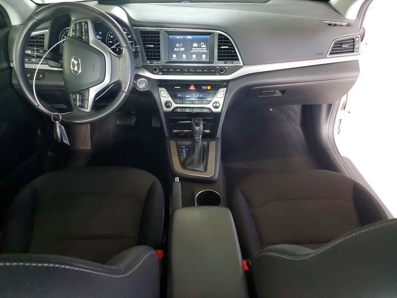 Продажа на аукционе авто 2018 Hyundai Elantra, vin: 5NPD84LF5JH261307, номер лота: 49182906