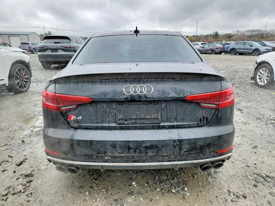 2018 Audi S4 მანქანა იყიდება აუქციონზე, vin: WAUB4AF46JA002597, აუქციონის ნომერი: 48840326