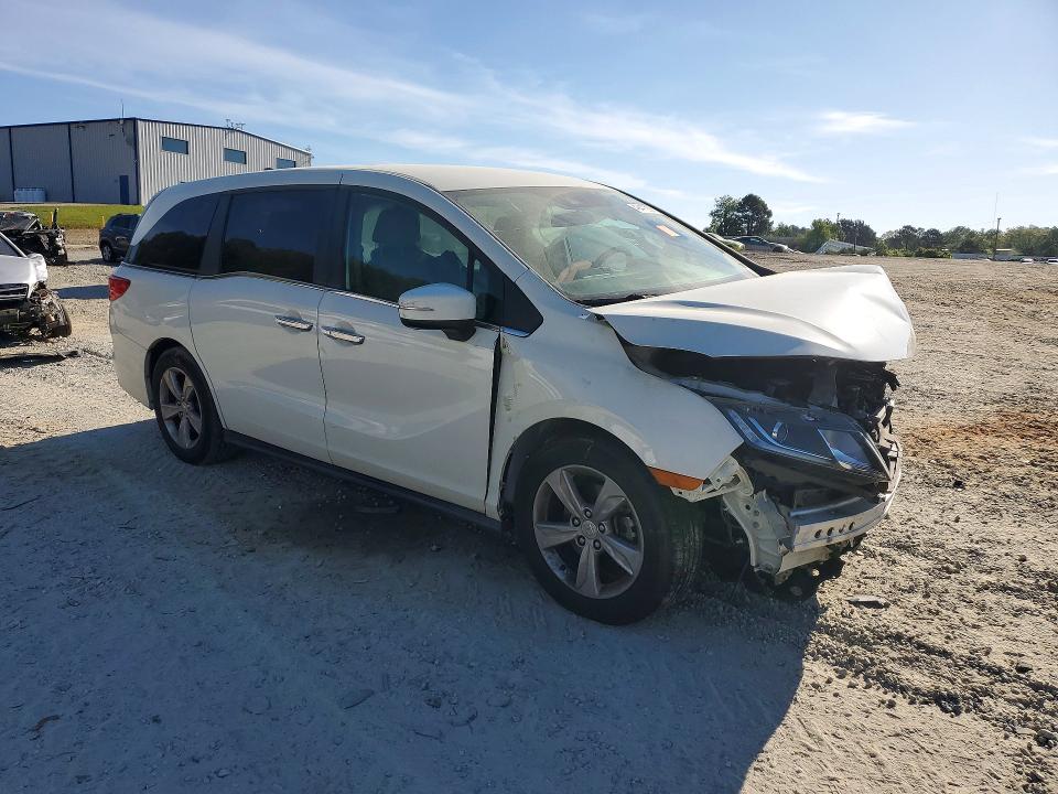 2018 Honda Odyssey მანქანა იყიდება აუქციონზე, vin: 5FNRL6H51JB064617, აუქციონის ნომერი: 49447286