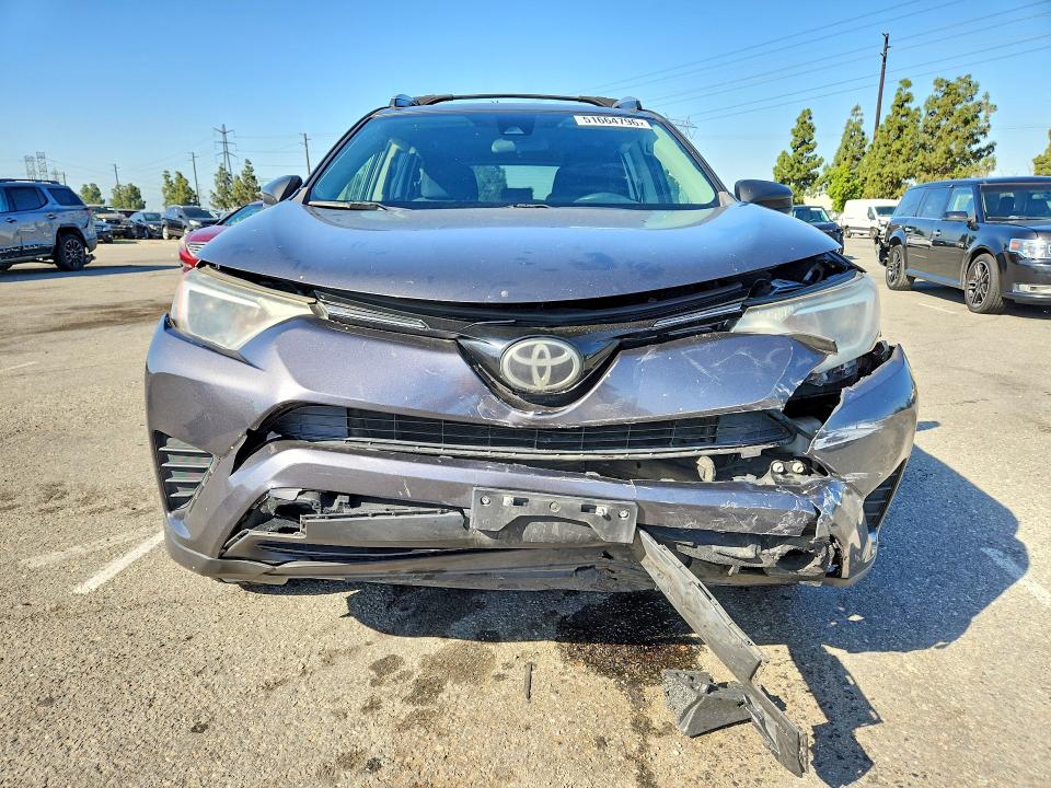 Auction sale of the 2017 Toyota Rav4, vin: JTMZFREV2HJ108169, lot number: 51664796