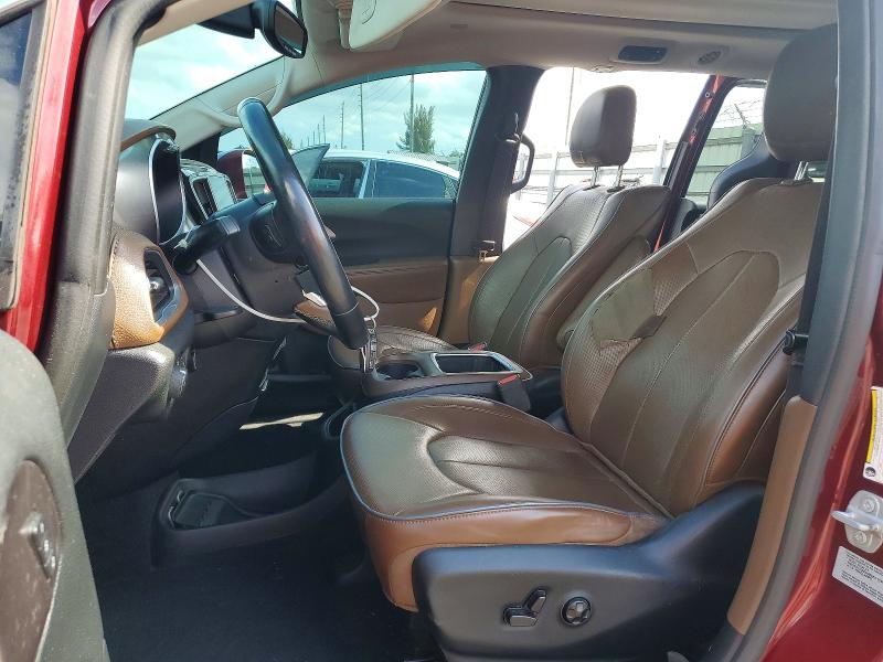 51437506 :رقم المزاد ، 2C4RC1GG7HR689267 vin ، 2017 Chrysler Pacifica مزاد بيع