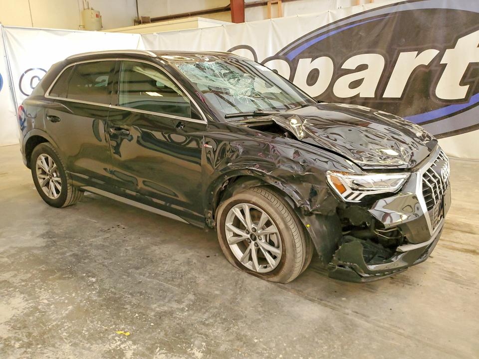 2025 Audi Q3 მანქანა იყიდება აუქციონზე, vin: WA1DECF37S1047572, აუქციონის ნომერი: 50665896