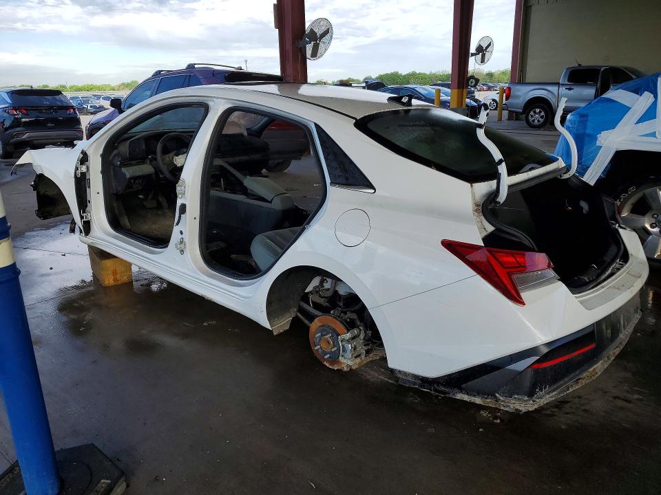 2025 Hyundai Elantra მანქანა იყიდება აუქციონზე, vin: KMHLN4DJ2SU179769, აუქციონის ნომერი: 49213406