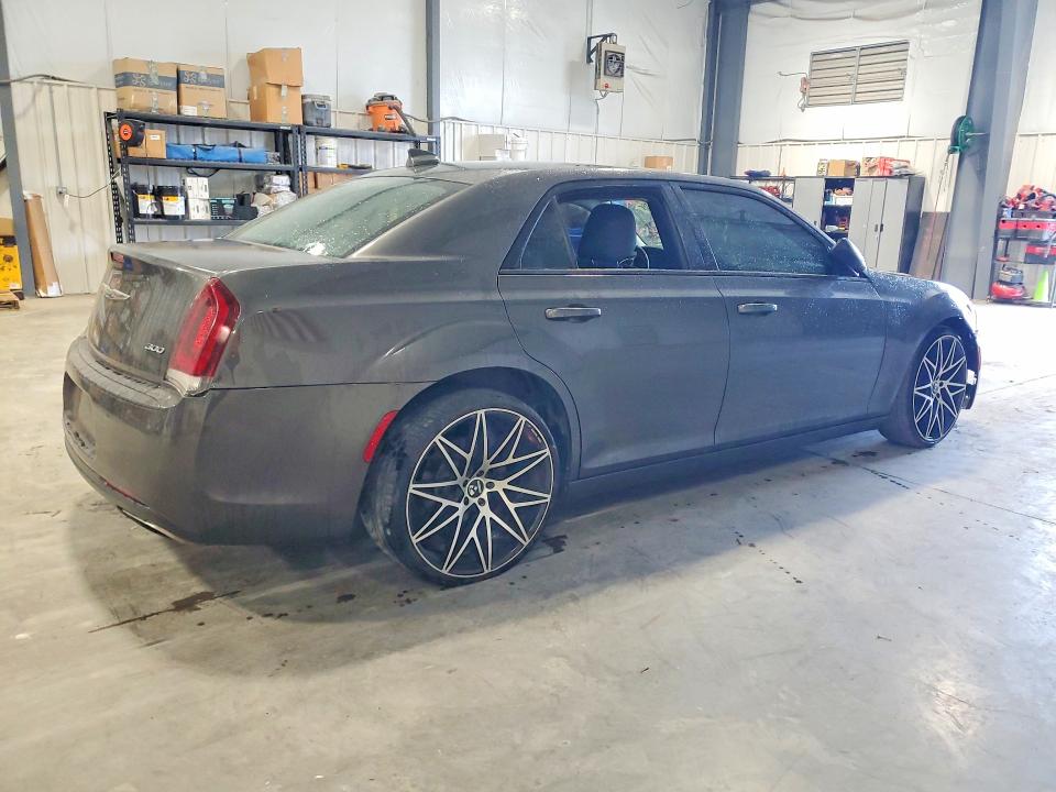 Продаж на аукціоні авто 2019 Chrysler 300, vin: 2C3CCAAGXKH582469, номер лоту: 51381596