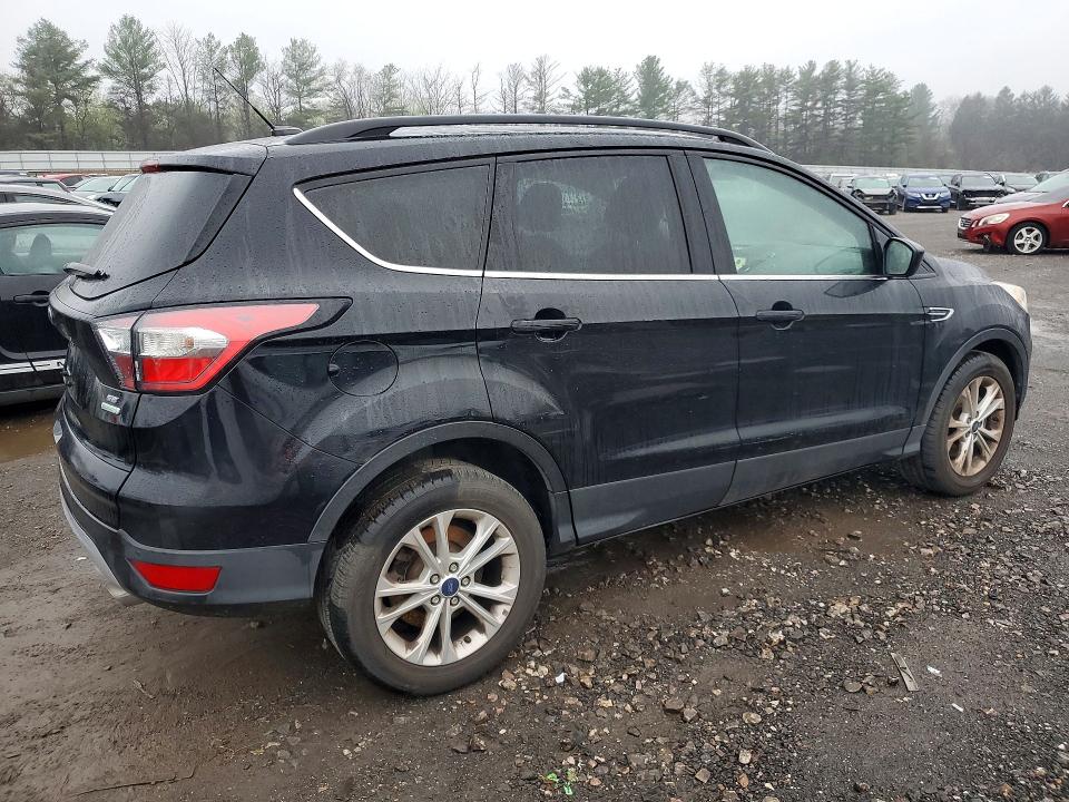 Продаж на аукціоні авто 2017 Ford Escape, vin: 1FMCU0G97HUE46961, номер лоту: 48017346