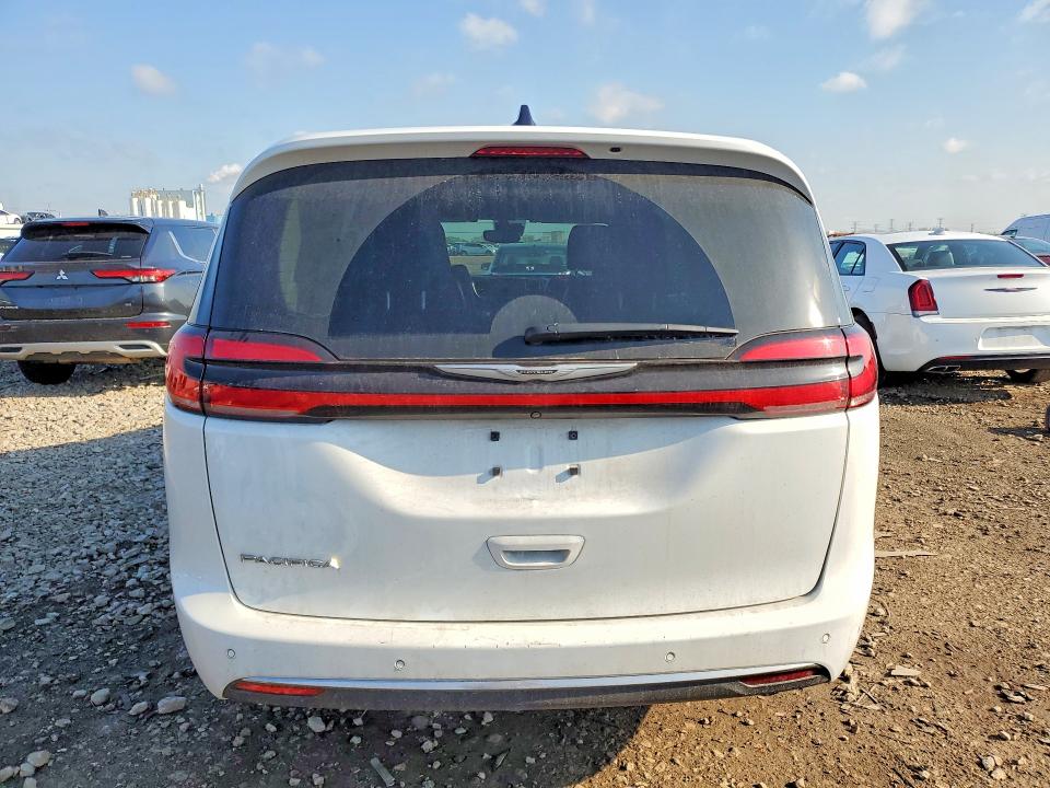 2024 Chrysler Pacifica მანქანა იყიდება აუქციონზე, vin: 2C4RC1BG0RR108779, აუქციონის ნომერი: 49936376