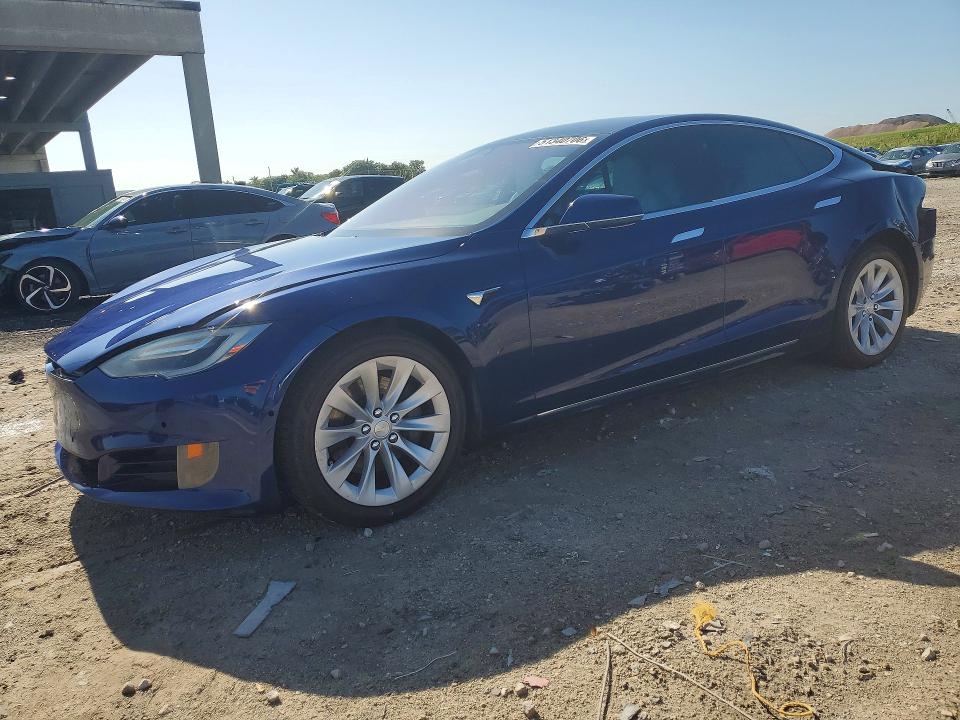Auction sale of the 2017 Tesla Model S, vin: 5YJSA1E11HF185587, lot number: 51340706