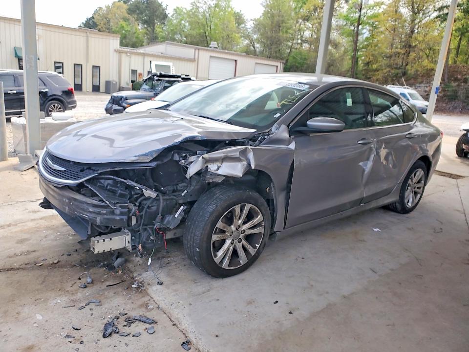Aukcja sprzedaży 2015 Chrysler 200, vin: 1C3CCCAB1FN702303, numer aukcji: 48323286