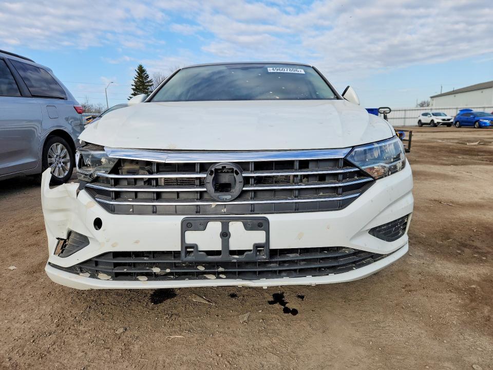 2021 Volkswagen Jetta Highline 1.4 Tsi 4dr მანქანა იყიდება აუქციონზე, vin: 3VWE57BU5MM062381, აუქციონის ნომერი: 49607806