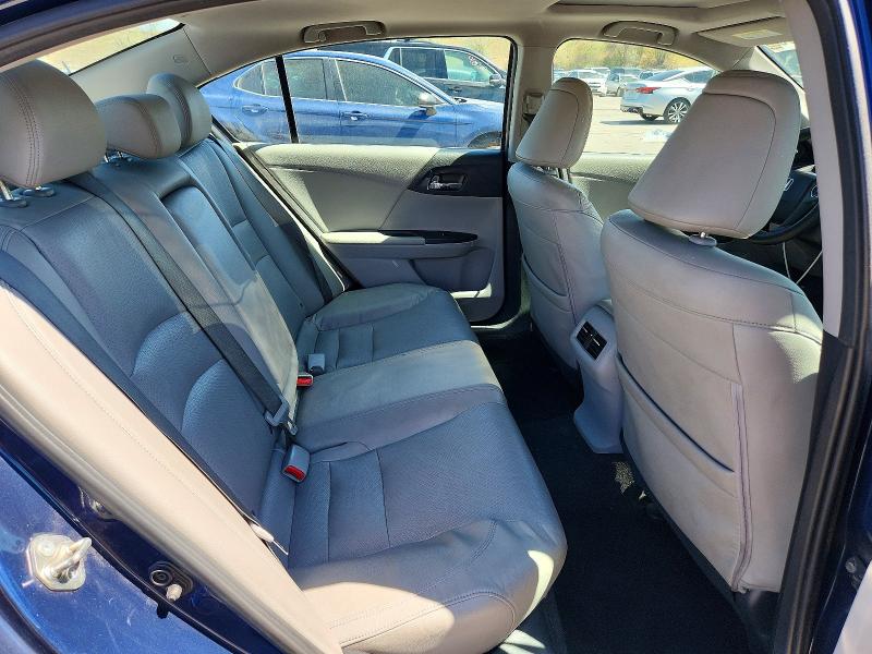 2015 Honda Accord მანქანა იყიდება აუქციონზე, vin: 1HGCR2F81FA252422, აუქციონის ნომერი: 50532666