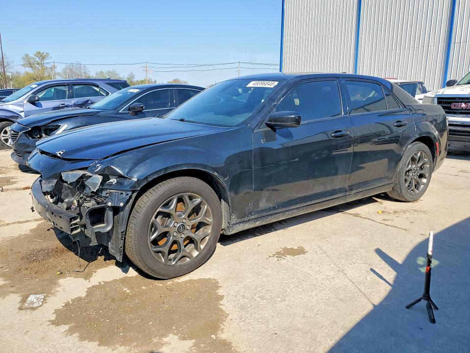 Auction sale of the 2016 Chrysler 300, vin: 2C3CCAGG1GH111602, lot number: 48096846