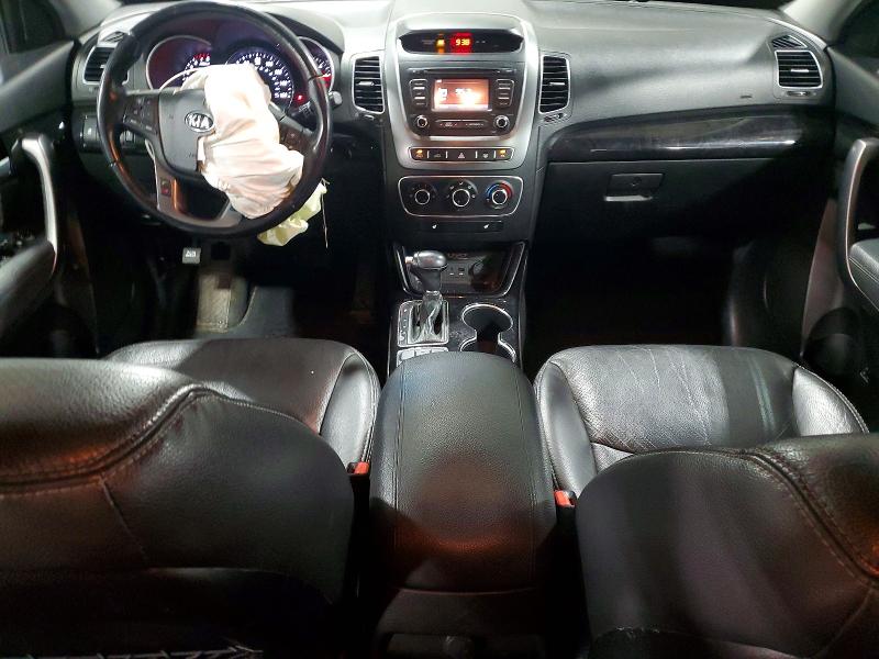 Продажа на аукционе авто 2015 Kia Sorento, vin: 5XYKTCA61FG651757, номер лота: 49240616