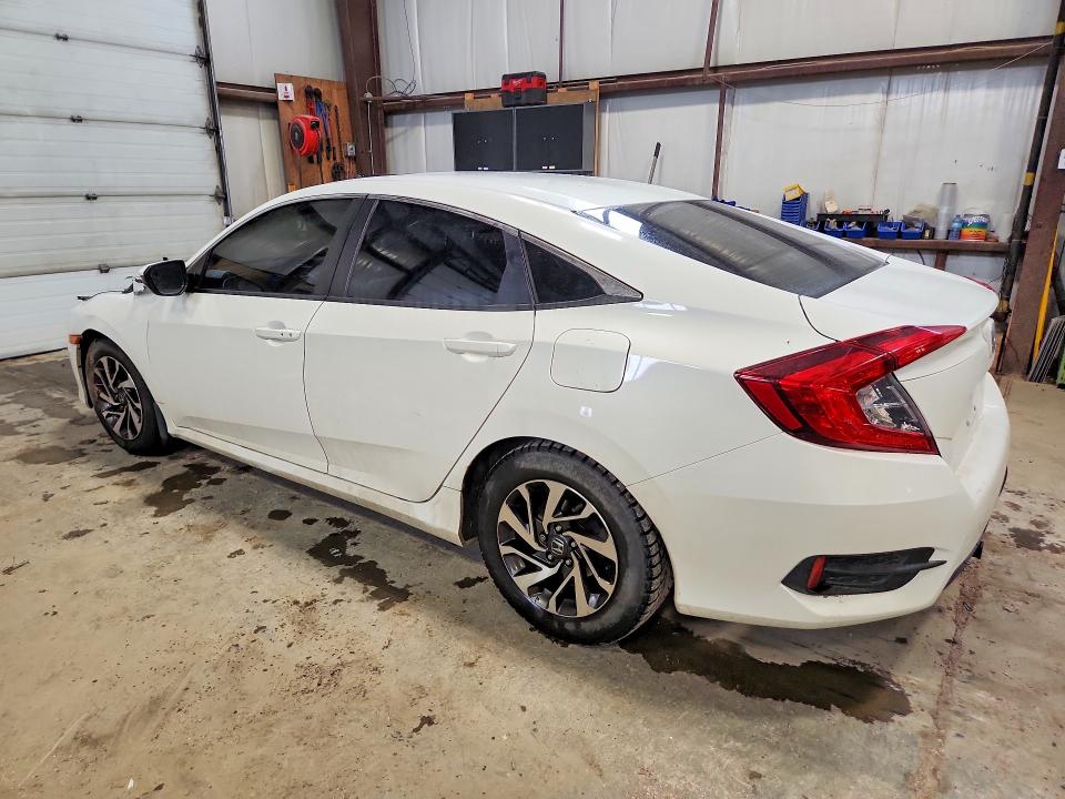 Продажа на аукционе авто 2016 Honda Civic, vin: 2HGFC2F71GH005751, номер лота: 50992196