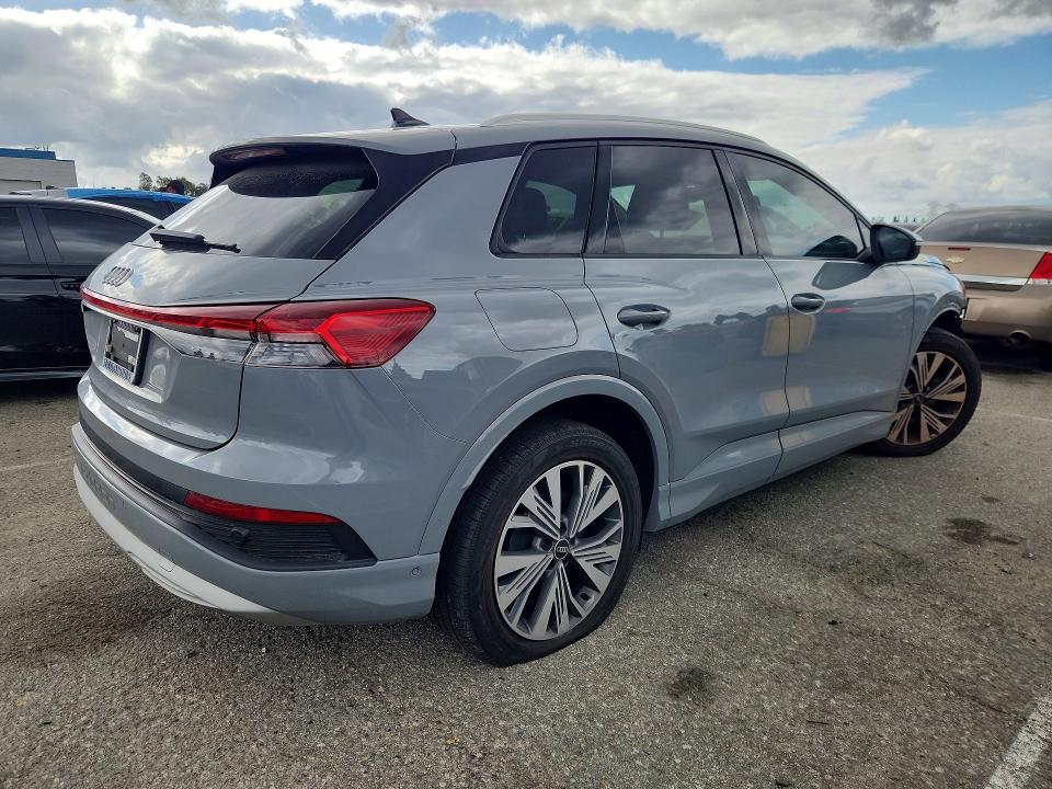 2023 Audi Q4 E-tron მანქანა იყიდება აუქციონზე, vin: WA1BCBFZ5PP015591, აუქციონის ნომერი: 50680606