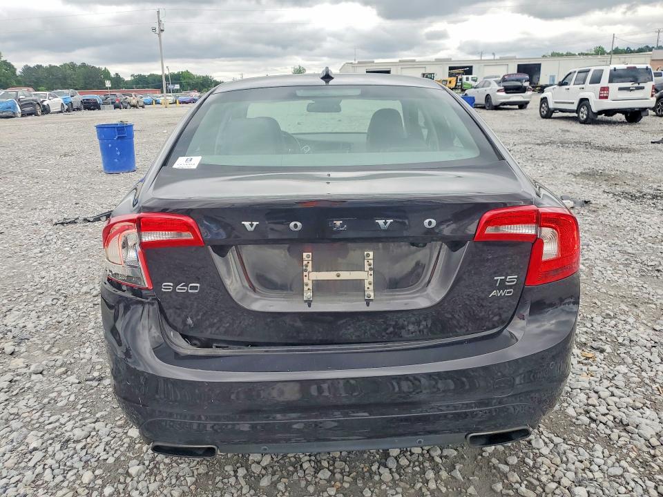 2014 Volvo S60 მანქანა იყიდება აუქციონზე, vin: YV1612FH0E1282135, აუქციონის ნომერი: 51944386
