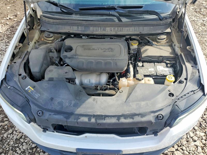49443026 :رقم المزاد ، 1C4PJMLB6KD287968 vin ، 2019 Jeep Cherokee مزاد بيع