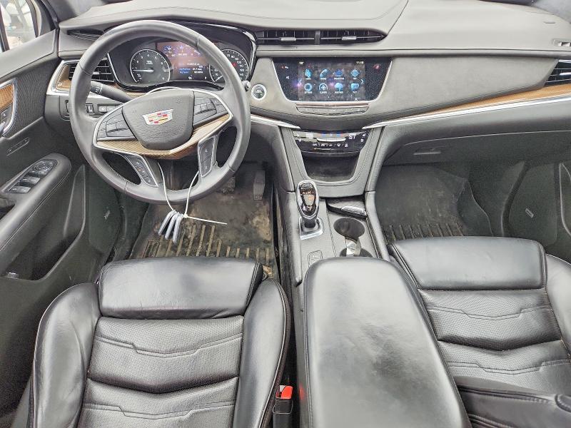 51184446 :رقم المزاد ، 1GYKNFRS1HZ173786 vin ، 2017 Cadillac Xt5 مزاد بيع