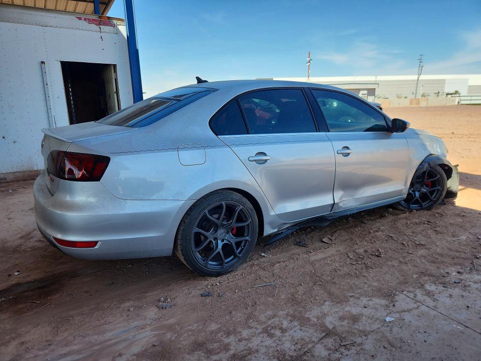 47915926 :رقم المزاد ، 3VW5T7AJ9EM374122 vin ، 2014 Volkswagen Jetta مزاد بيع