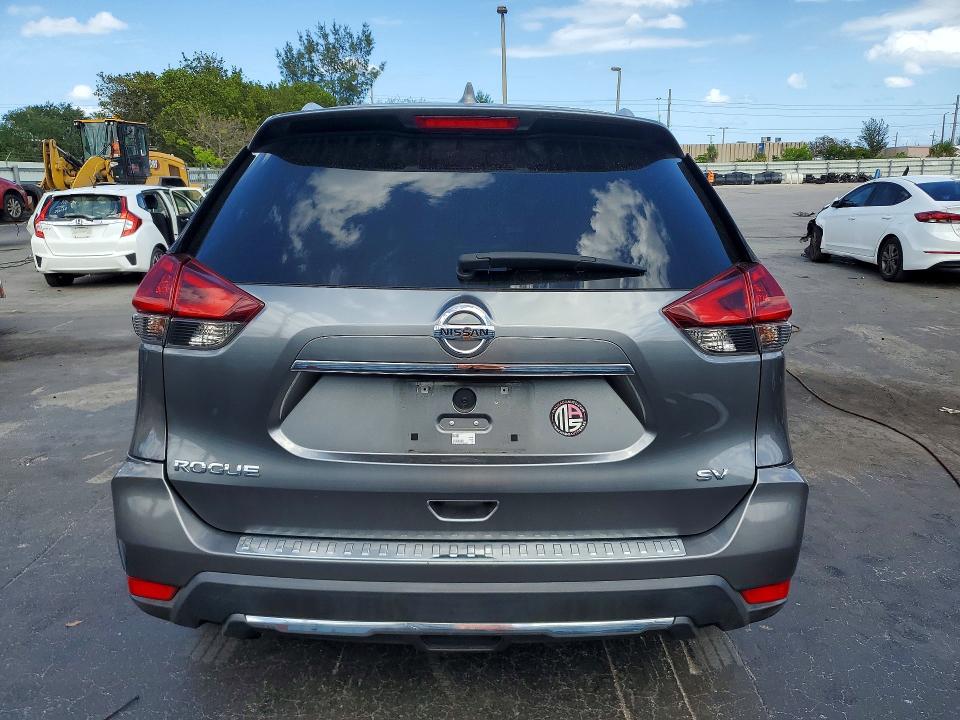 Продажа на аукционе авто 2018 Nissan Rogue, vin: 5N1AT2MT6JC768492, номер лота: 50746686