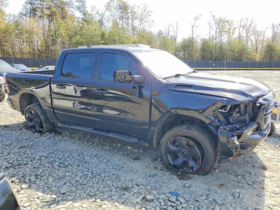 49281086 :رقم المزاد ، 1C6SRFFT3KN855582 vin ، 2019 Ram 1500 مزاد بيع