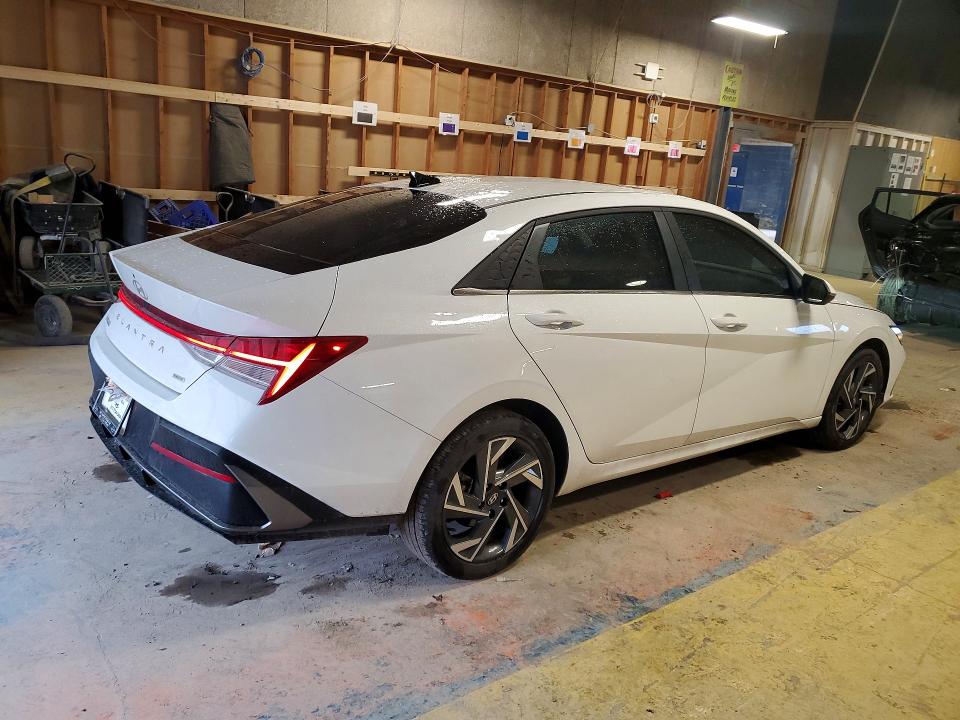 Продажа на аукционе авто 2025 Hyundai Elantra Hybrid, vin: KMHLN4DJ7SU150199, номер лота: 48110556