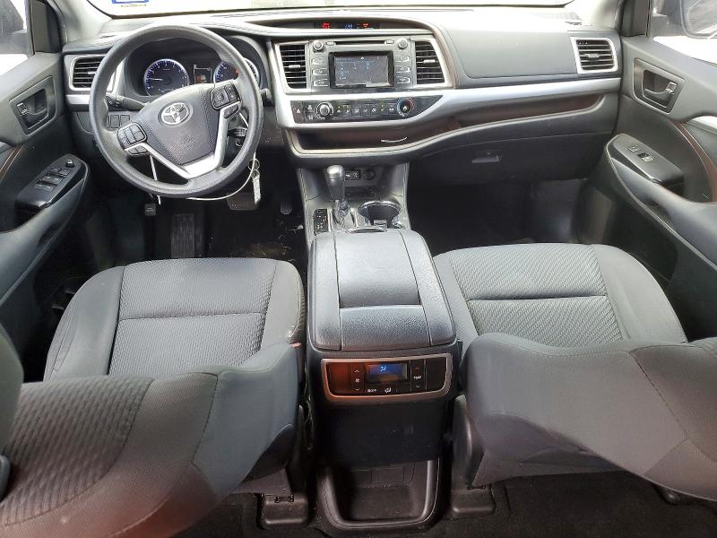49436426 :رقم المزاد ، 5TDZARFH5KS055551 vin ، 2019 Toyota Highlander مزاد بيع