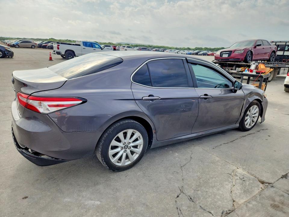 Aukcja sprzedaży 2018 Toyota Camry, vin: 4T1B11HK1JU613848, numer aukcji: 50255286