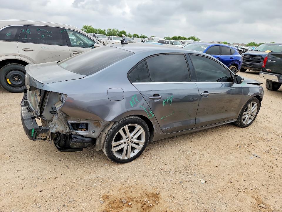 Auction sale of the 2015 Volkswagen Jetta, vin: 3VWLA7AJ1FM279584, lot number: 50387036