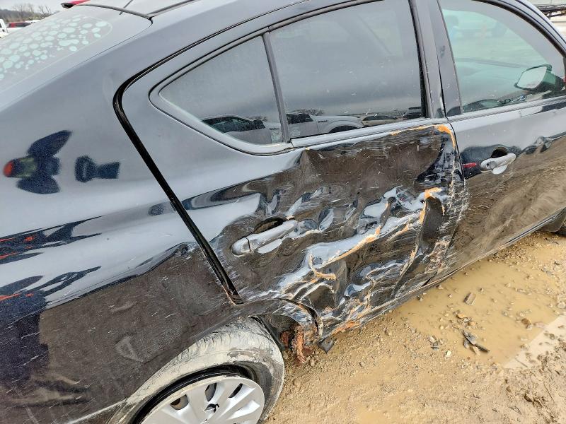 2017 Nissan Versa მანქანა იყიდება აუქციონზე, vin: 3N1CN7AP2HL863211, აუქციონის ნომერი: 47158996