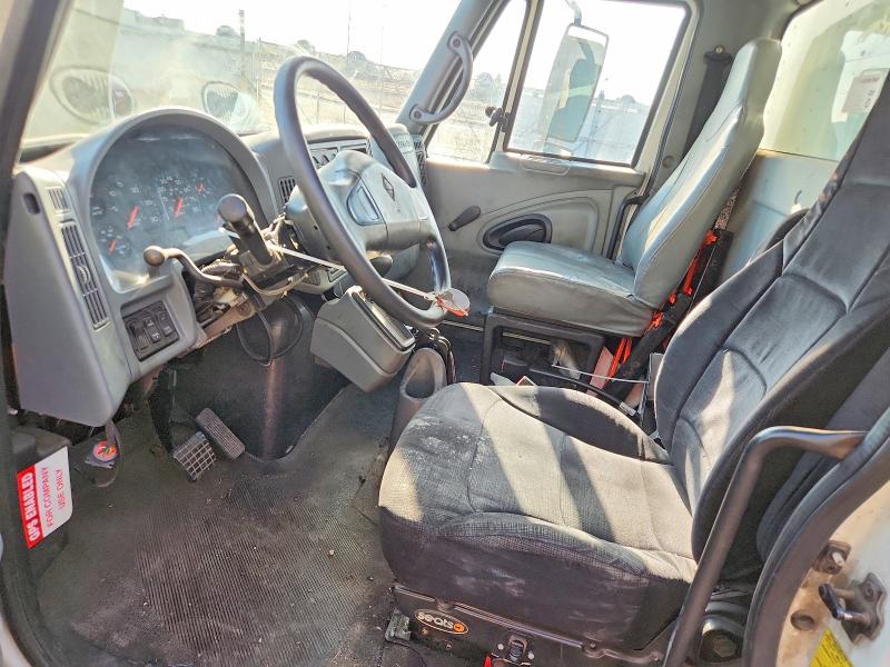 49110506 :رقم المزاد ، 1HTMPAFM03H586401 vin ، 2003 International 4000 مزاد بيع
