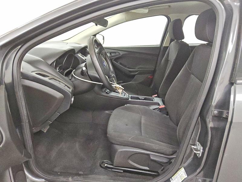 50089686 :رقم المزاد ، 1FADP3E21HL223317 vin ، 2017 Ford Focus مزاد بيع